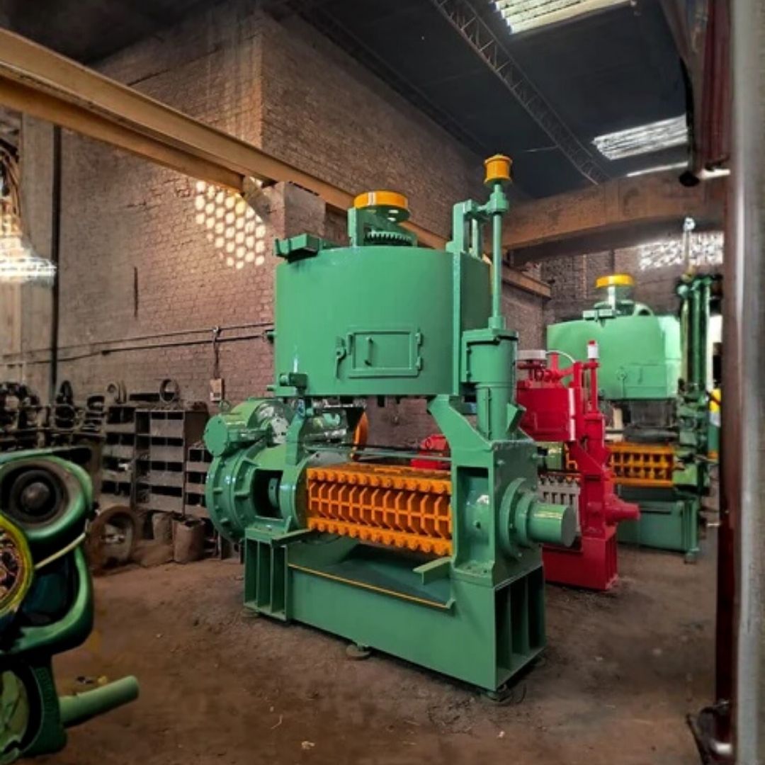 Commercial Expeller Hira Oil Extraction Machine, Capacity: 70 Kg/Hr, Size: 24" - Image 3